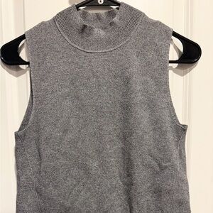 Banana Republic Heather Gray sleeveless top